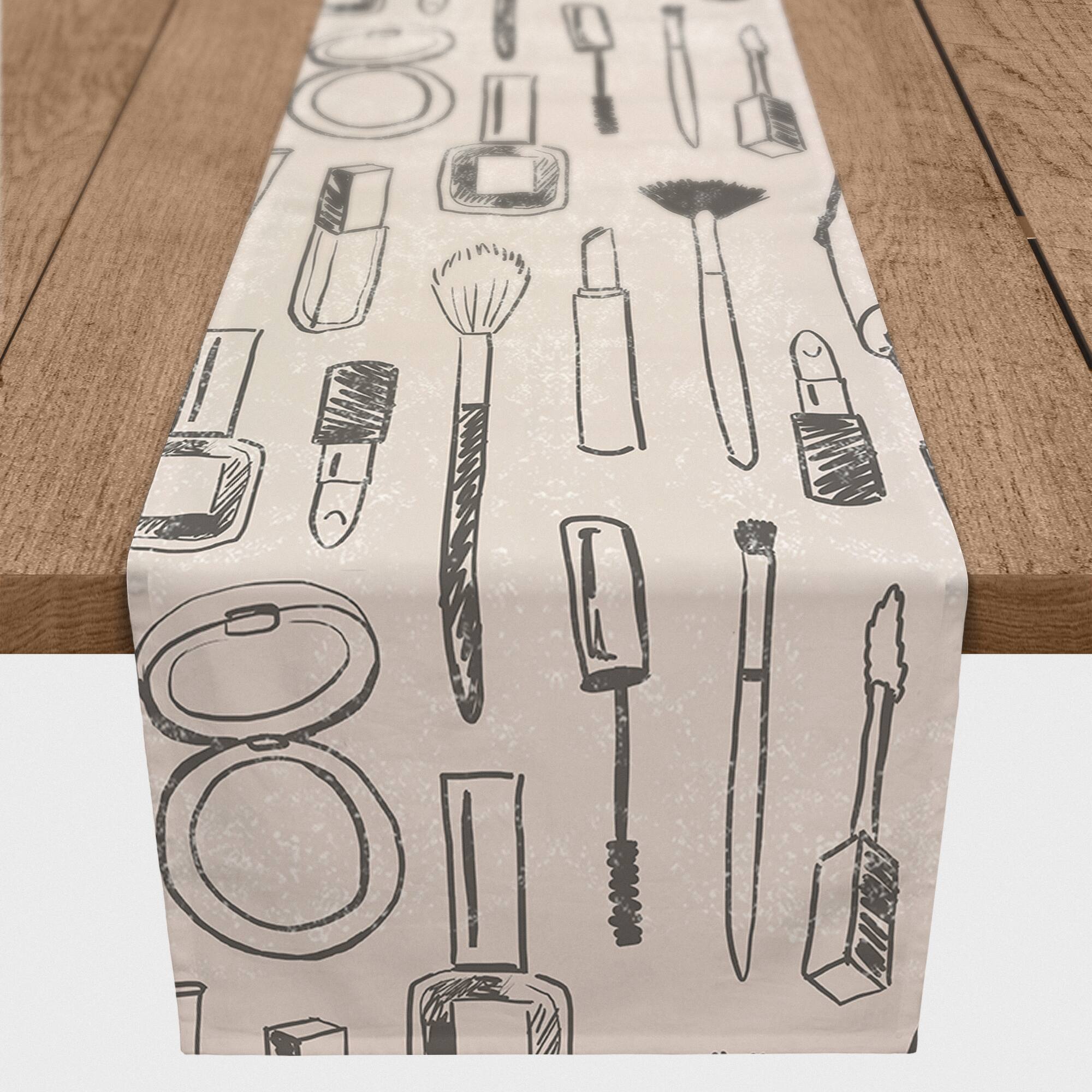 90" Makeup Icons Cotton Twill Runner